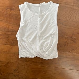 Alo Yoga tank